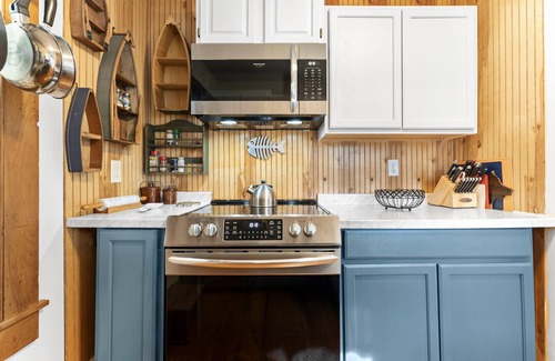 Hopkinton Casa | Waterfront Retreat | Dock, Kayak & Lake Views