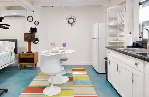 Arroyo City Apartamento | 'Soleil Suite' Studio w / Grill & Arroyo River Pier!