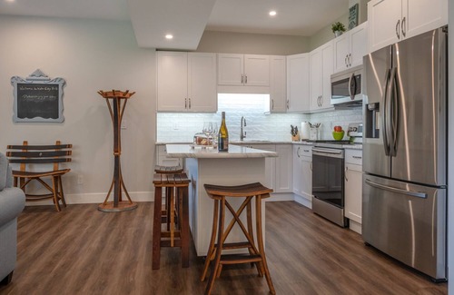 Okanagan-Similkameen Casa | Waterfront self-contained 1 Bedroom Suite - Sleeps 2
