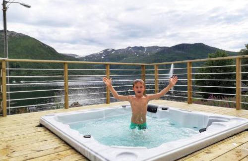 Torsken Apartamento | Waterfront Senja 3