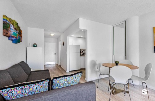 North Bay Village Apartamento | Waterfront Studio Condo in Miami | Free Parking & Bay Views