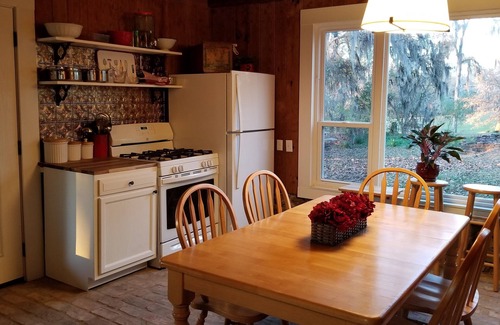 Taylor Casa | Waterfront The Red Camp at Lake Bistineau