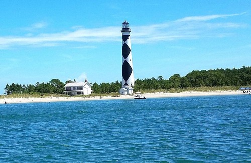 Harkers Island Casa | Waterfront vacation rental with views of Cape Lookout Lighthouse!