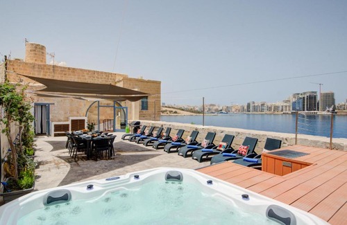 Valletta Casa | Waterfront Valletta House
