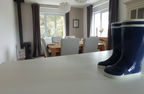 Logonna-Daoulas Villa | Villa with panoramic sea view