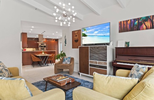 Central Fort Lauderdale Villa | Waterfront Villa W/ In-Law Suite and Stunning Pool
