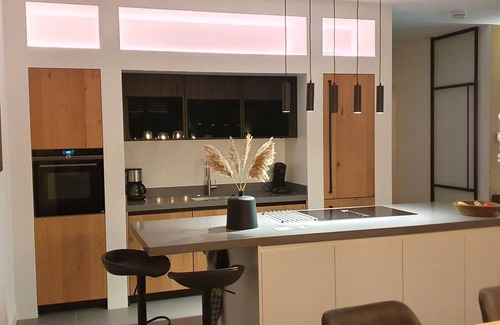 Zeewolde Villa | Villa frente al mar, bosque y club de golf