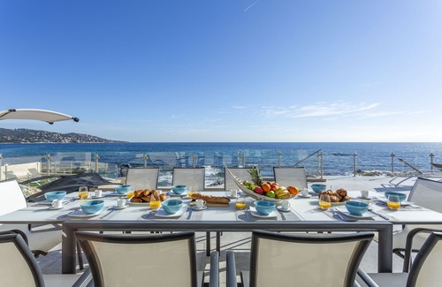 La Nartelle Villa | Frente al mar en el campo de golf de St Tropez!