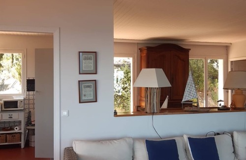 Sari-Solenzara Casa | Villa frente al mar - acceso al mar a 5 minutos a pie