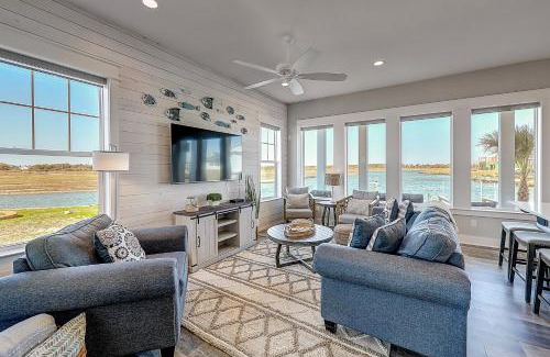 Rockport Apartamento | Waterfront Villa on St Charles Bay