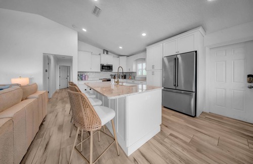 Crystal Beach Casa | Waterfront Villa w/Hot Tub Game Room Kayaks Bikes