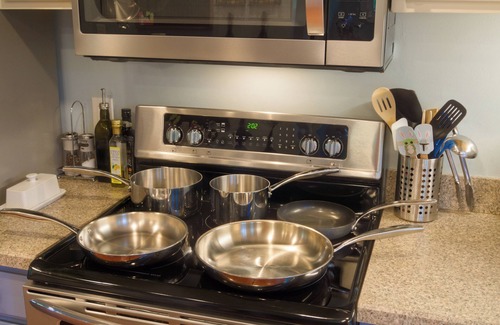 Worcester County Casa | Waterfront w/ Kayaks Firepit 100Mbs Inet EV Chrgr Near Assateague, Berlin, OC!