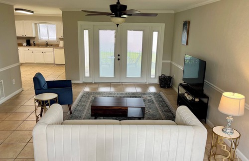 Flowood Casa | Waterfront Way, Rez Condo with Great Views