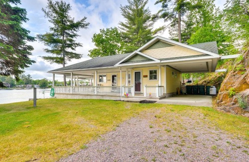Wellesley Island Casa | Waterfront Wellesley Island Cottage with Boat Slip!