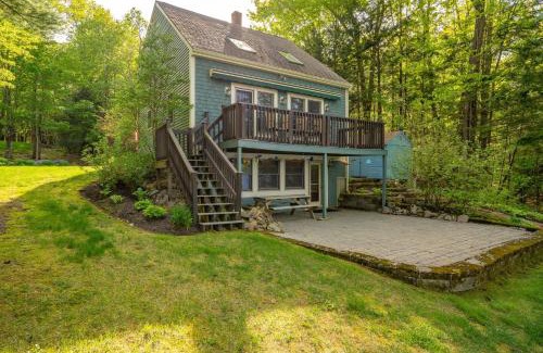 Lyman Casa | Waterfront with Kayaks SUPs and Ping Pong Table