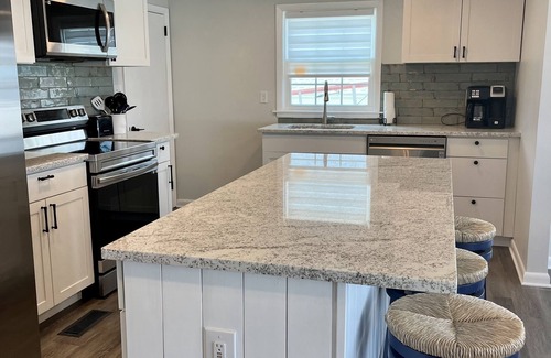Prime Hook Beach Cabaña | Waterfront- Yr 2025 Downstair den; no pet fees; toiletries for your convenience.
