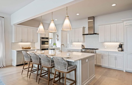 Kingsland Casa | Waterhouse at LBJ Residence II, 6 King Bedrooms, Pool, Spa, Boat/PWC Lift, Slide