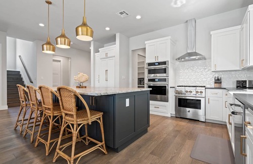 Kingsland Casa | Waterhouse at LBJ Residence III, 6 King Bedrooms, Pool/Spa, Boat/PWC Lift, Slide