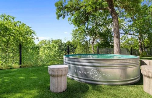 Wimberley Casa | Waterlily Creekside Getaway