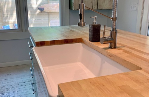 Wilmington Cabaña | Waterline Cottage in South Front District