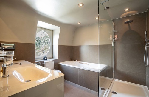 Waterloo Casa | Waterloo Garden residence