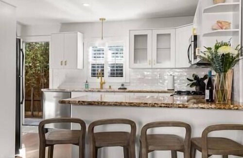 Carpinteria Apartamento | El centro de retiro de lujo en el corazón de Carpinteria