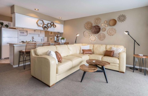 Lincoln City Casa | Waters Edge 304