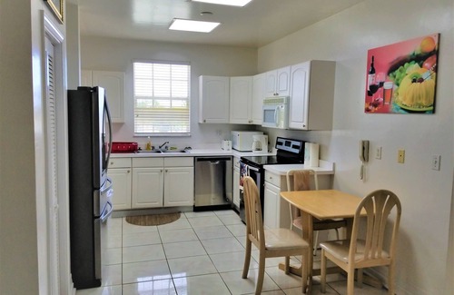 Bahamas Terrace Casa | Waters Edge Condo With Boat Slip