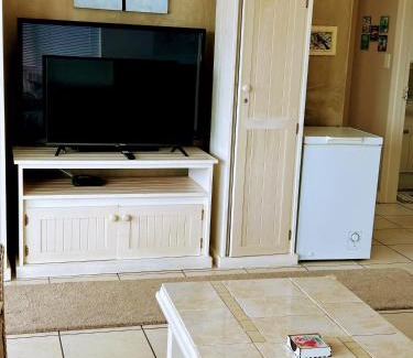 Marina Martinique Apartamento | Waters Edge Guest House
