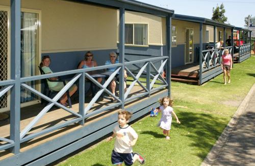 Lakes Entrance Complejo | Waters Edge Holiday Park