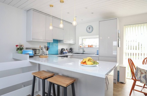 Y Felinheli Casa | WATERS EDGE (YMYL Y DWR), family friendly in Y Felinheli