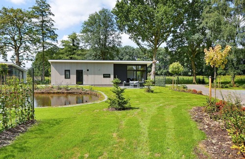 Lochem Chalet De Esquí | Chalet con puertas correderas cerca de Lochem