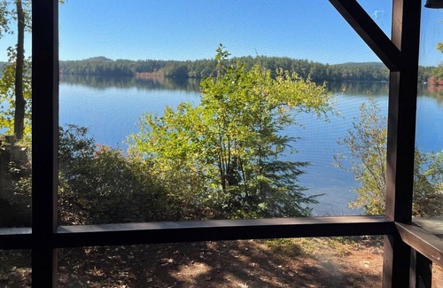 Center Harbor Cabaña | Waterside Cottage on Squam