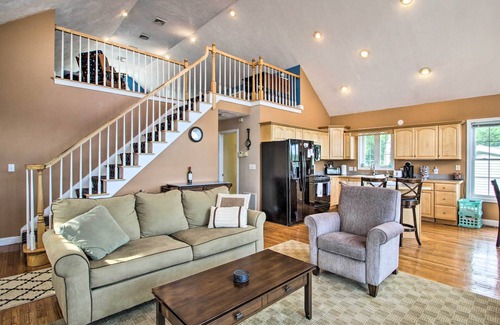 Milton Casa | Waterside Haven on Milton Pond w/ Deck & Boat Dock
