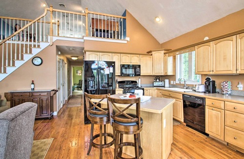 Milton Casa | Waterside Haven on Milton Pond w/ Deck & Boat Dock