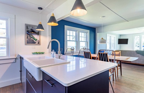 Coinjock Casa | Waterview Cottage on the Currituck Sound with Private Dock & Kayaks