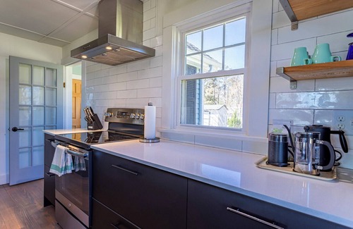 Coinjock Casa | Waterview Cottage on the Currituck Sound with Private Dock & Kayaks