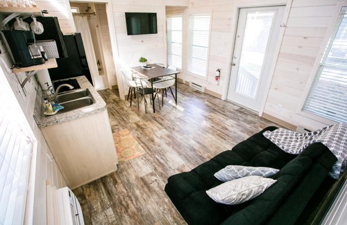 Steele Creek Casa | Waterview Family Style Two Bedroom #9 at Long Cove Resort