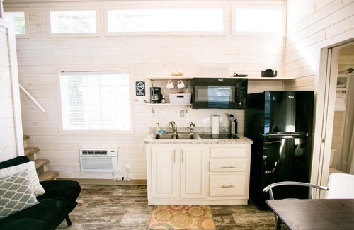 Steele Creek Casa | Waterview Family Style Two Bedroom #9 at Long Cove Resort