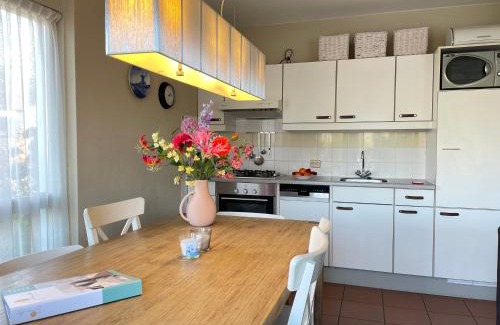 Langweer Casa | Watervilla de Karekiet by Droomvilla