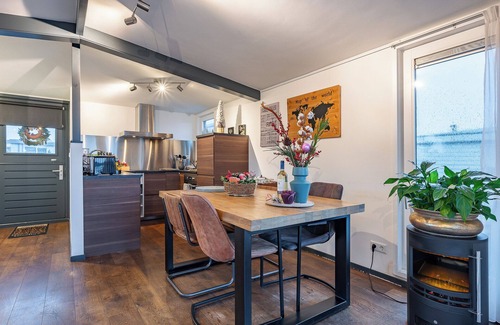 Municipality of Aalsmeer Alquiler De Eote | Watervilla Shiraz