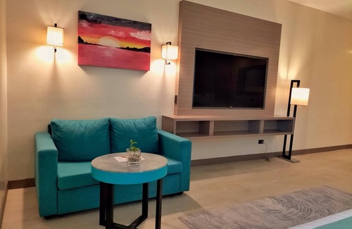 Mandaue Hotel | WATERWORLD HOTEL