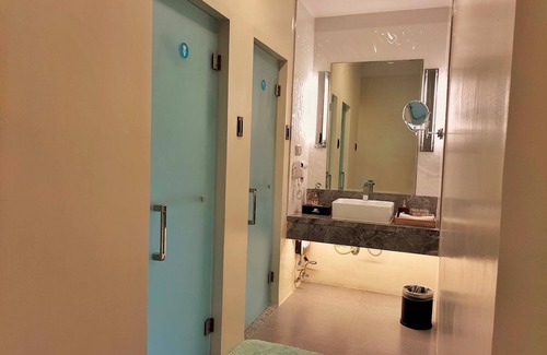 Mandaue Hotel | WATERWORLD HOTEL