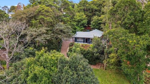 Maleny Casa | Wattle Cottage - A Stylish Hinterland Escape