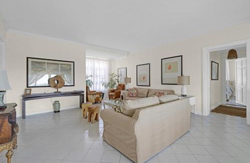 Nassau Apartamento | Wave Song - Stunning apartment on beach with pool