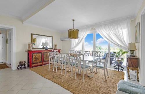 Nassau Apartamento | Wave Song - Stunning apartment on beach with pool