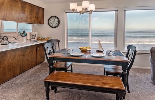 Gleneden Beach Casa | Con vistas a la arena y al oleaje con playa a solo unos pasos de tu puerta