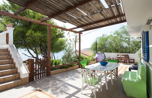 Salamis Casa | Wavedance Accommodation (Ifestos)