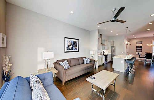 Historic Waverly Casa | Waverly Cottage