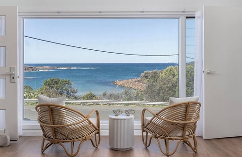Boat Harbour Casa | Waves at Boat Harbour - Stunning Water Views and Opposite Beach